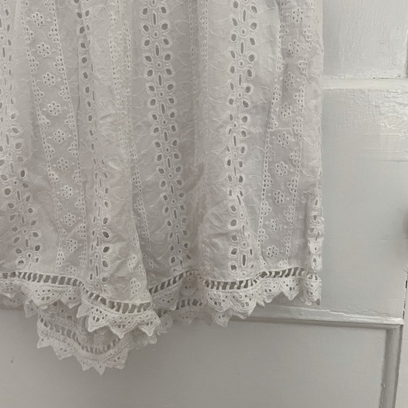 JOA white eyelet romper with open back. Size small. - Picture 2 of 4